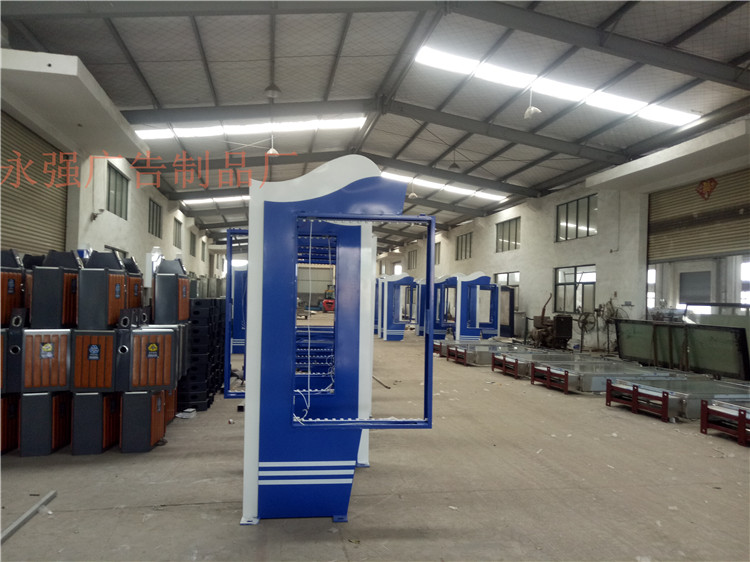 膠州市不銹鋼街道指路牌燈箱 戶外滾動廣告與海南路牌廣告的融合應用